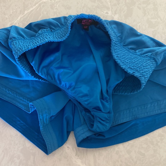 Athletic Shorts - Picture 3 of 4